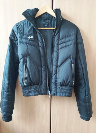 Bunda Guess, marke: GUESS, zustand: Sehr gut, größe: S / 36 / 8, 25,00 €, 26,95 € inklusive Vinted-Käuferschutz