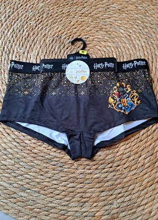 Shorty microfibre taille M Harry Potter, merk: Harry Potter, staat: Nieuw met prijskaartje, maat: M / 38 / 10, € 5,00, € 5,95 inclusief Kopersbescherming