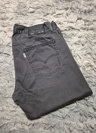 Jeans Levi's Homme 514 coupe droite Gris Taille W34L34 (FR44), marke: Levi's, zustand: Sehr gut, größe: W34 | DE 50, 20,00 €, 21,70 € inklusive Vinted-Käuferschutz