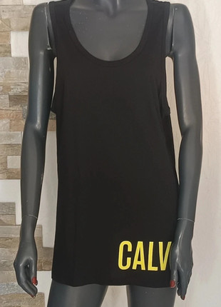 Longue tunique ou robe de plage Calvin Klein, marque: Calvin Klein, état: Neuf avec étiquette, taille: S / 36 / 8, 20,00 €, 21,70 € Protection acheteurs (Pro) incluse