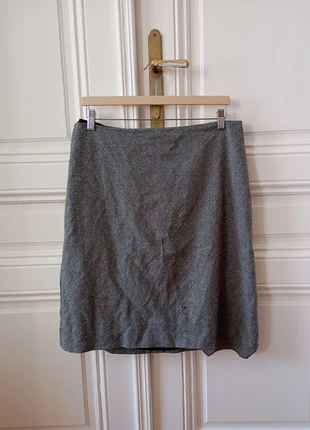 Wool knee skirt grey Hugo Boss, marque: Hugo Boss, état: Bon état, taille: XXL / 44 / 16, 5,00 €, 5,95 € Protection acheteurs incluse