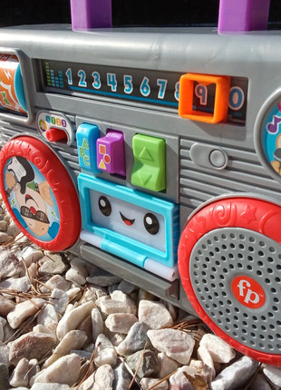 Obrázek k inzerátu: Radiomagnetofon FisherPrice