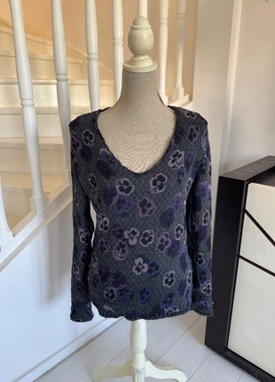Pull Gris à fleurs violettes et mauves, estado: Muito bom, tamanho: L / 40 / 12, €12.00, €13.30 inclui Proteção do Comprador