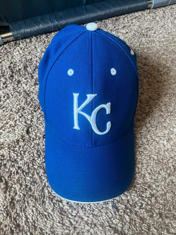 KC royals hat 1