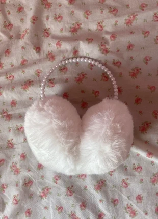 cute earmuffs, brand: COQUETTE, condition: Very good, size: One size, £6.00, £7.00 includes Buyer Protection