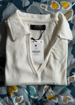 Top Bershka style polo, marque: Bershka, état: Neuf avec étiquette, taille: S / 36 / 8, 7,00 €, 8,05 € Protection acheteurs incluse