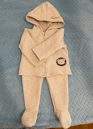 Completo, brand: Grain de Blé, condizioni: Buone, taglia: 9-12 mesi / 74 cm, €5.00, €5.95 include la Protezione acquisti