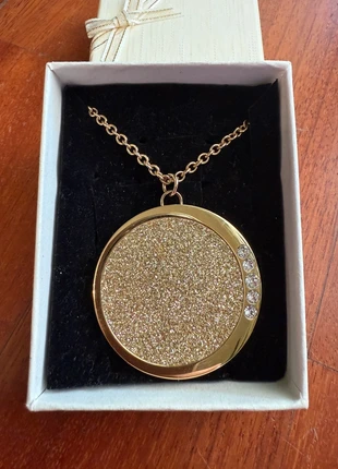 Collana in acciaio placcata oro con ciondolo grande glitterato e zirconi argento, marca: stainlesteel, estado: Nuevo sin etiquetas, 20,00 €, 21,70 € Protección al comprador incluida