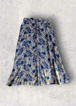 Jupe longue Zara fendue et boutonnée sur le devant à fleurs taille M ou 38, brand: Zara, condizioni: Ottime, taglia: M / IT 42 / EU 38, €3.00, €3.85 include la Protezione acquisti