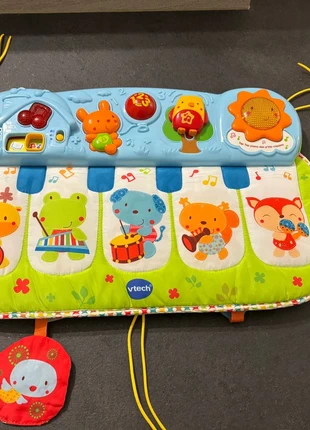Tapis piano d’éveil VTech – Bébé (0-12 mois), merk: VTech, staat: Heel goed, maat: Pasgeborene, 44 cm, € 7,00, € 8,05 inclusief Kopersbescherming