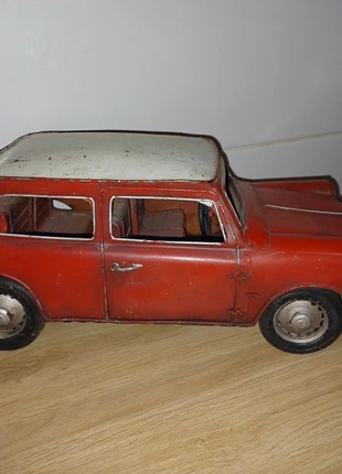 Mini Austin en métal roulante, condition: Good, €15.00, €16.45 includes Buyer Protection
