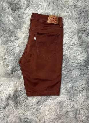 Short en Jean Levi's 311 Shaping Skinny Rouge Brique W29 L30 SH097, brand: Levi's, condizioni: Ottime, taglia: IT 38 | W29, €14.00, €15.40 include la Protezione acquisti Pro