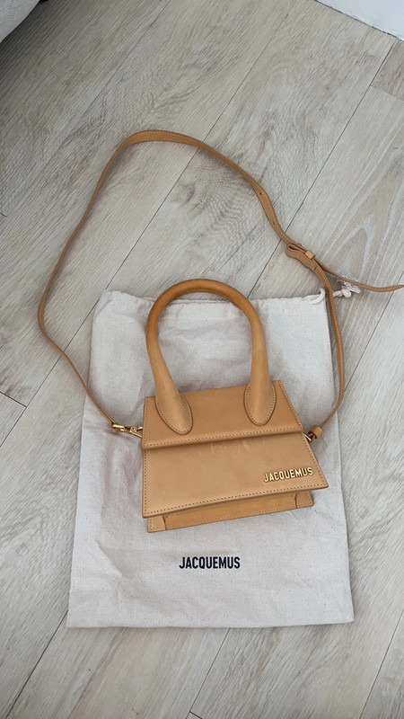 Small on sale jacquemus bag