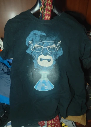 T-shirt Breaking Bad fluo – Taglia M, marca: Breaking Bad, estado: Bom, tamanho: M, €4.99, €5.94 inclui Proteção do Comprador