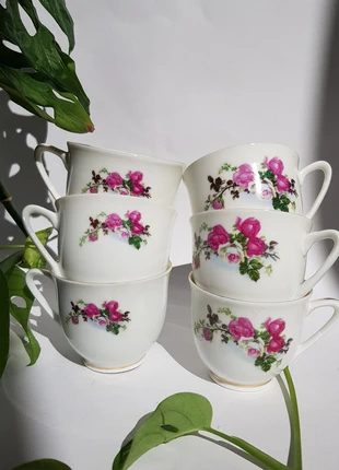 Tasses fleurs, brand: Vintage, condition: Good, €6.00, €7.00 includes Buyer Protection
