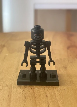 Minifig Lego Castle CAS327 Skeleton Warrior, marque: LEGO, état: Très bon état, taille: 7 ans / 122 cm, 3,00 €, 3,85 € Protection acheteurs incluse