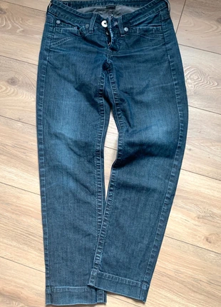 Jean femme Marithé+François Girbaud – Made in Italy – coupe droite - 100% coton - Taille 38 FR, marke: Marithé + François Girbaud, zustand: Sehr gut, größe: M / 38 / 10, 20,00 €, 21,70 € inklusive Vinted-Käuferschutz