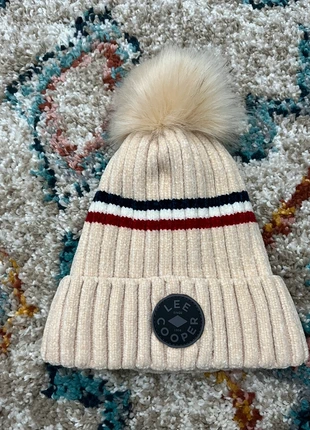 Bonnet pompons Lee Cooper, merk: Lee Cooper, staat: Heel goed, maat: Universele maat, € 4,50, € 5,43 inclusief Kopersbescherming