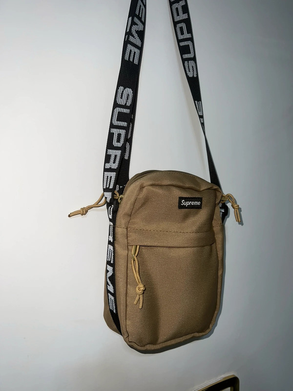 Supreme shoulder bag SS18 Vinted
