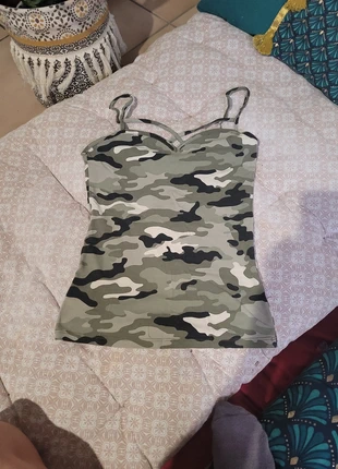 top motif militaire , brand: Tally Weijl, condition: Good, size: XXS / 32 / 4, €5.00, €5.95 includes Buyer Protection