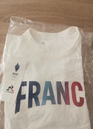 Tee-shirt france JO Paris 2024, merk: Le Coq Sportif, staat: Nieuw met prijskaartje, maat: S, € 35,00, € 37,45 inclusief Kopersbescherming