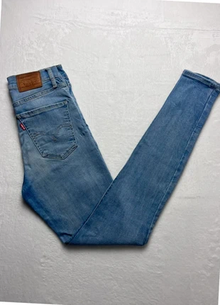 Jeans levis femme high rise super skinny W24 FR32 (207), marque: Levi's, état: Très bon état, taille: XXS / 32 / 4, 13,00 €, 14,35 € Protection acheteurs (Pro) incluse