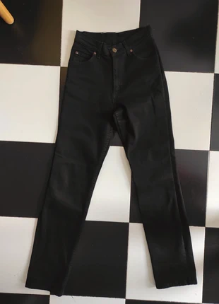 Pantalón Lee, marque: Lee, état: Très bon état, taille: S / 36 / 8, 27,00 €, 29,05 € Protection acheteurs incluse