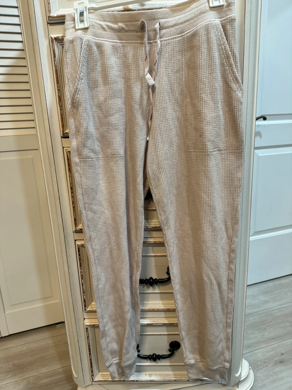 Stars Above Women Sweatpants Size XS 1