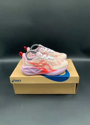 Asics Novablast 5, marque: Asics, état: Neuf sans étiquette, taille: 39, 85,00 €, 89,95 € Protection acheteurs incluse