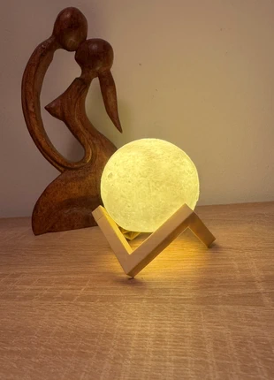 3D Moon Lamp - Nuova in Confezione Originale, marke: Amazon, zustand: Neu, mit Etikett, 11,00 €, 12,25 € inklusive Vinted-Käuferschutz