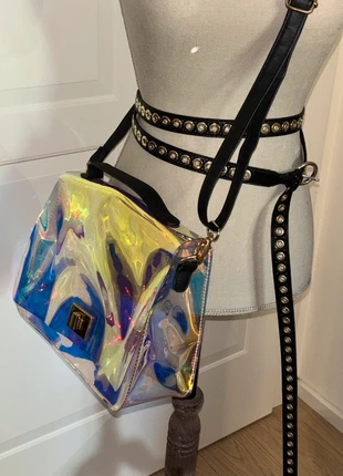 Iridescent holographic multicolor bag, rave fairy core y2k cyberpunk, marke: Cyberg Wear, zustand: Sehr gut, 24,60 €, 26,53 € inklusive Vinted-Käuferschutz