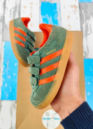 Baskets Sneackers Adidas Originals Gazelle Enfants << Green Orange >> Taille 26, marca: adidas, estado: Muito bom, tamanho: 26, €35.00, €37.45 inclui Proteção do Comprador Pro