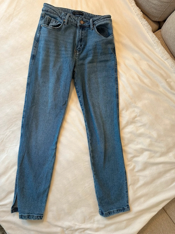 Straight Leg Medium Wash Jean 1