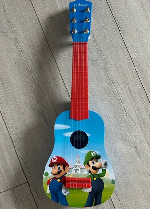 Guitare mario et luigui, marque: Super Mario, état: Très bon état, taille: 3 ans / 98 cm, 9,00 €, 10,15 € Protection acheteurs incluse