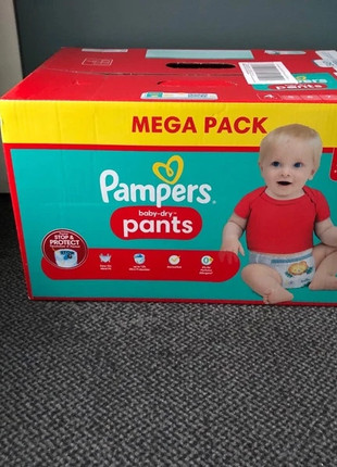 Pampers Couches-Culottes Baby Dry Mutandino