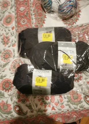 3 gomitoli cotone blu, marke: Novita, zustand: Neu, mit Etikett, 6,00 €, 7,00 € inklusive Vinted-Käuferschutz