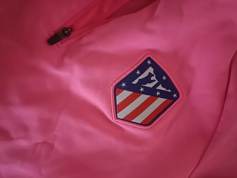 Ensemble jogging Atletico madrid taille 8/10 ans - photo numéro 15