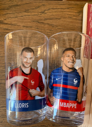 2 verres foot mbappe lloris giroux kimpembr, marke: foot, zustand: Neu, mit Etikett, 10,00 €, 11,20 € inklusive Vinted-Käuferschutz