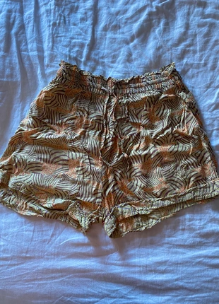 Vintage Fabric Shorts, brand: Vintage, condition: Good, size: M / 10, £4.00, £4.90 includes Buyer Protection