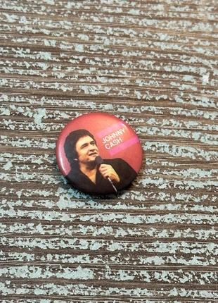 Johnny cash badge broche vintage, brand: Vintage, condition: Good, €5.00, €5.95 includes Buyer Protection Pro