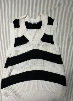 Chaleco Rayas Stradivarius - Talla M, marca: Stradivarius, estado: Muito bom, tamanho: M / 38 / 10, €3.50, €4.38 inclui Proteção do Comprador