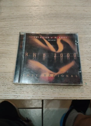 Cut killer dj abdel RnB 2000, état: Très bon état, 15,00 €, 16,45 € Protection acheteurs incluse