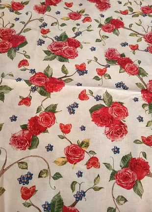 Tissu vintage roses et papillon, brand: Vintage Love, condition: Very good, €5.00, €5.95 includes Buyer Protection Pro