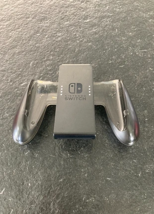 Manette Switch Rechargeable, marque: Nintendo, état: Neuf sans étiquette, 7,00 €, 8,05 € Protection acheteurs incluse