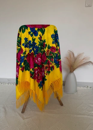 Foulard, châle , écharpe, zustand: Neu, 12,00 €, 13,30 € beinhaltet Vinted-Käuferschutz Pro