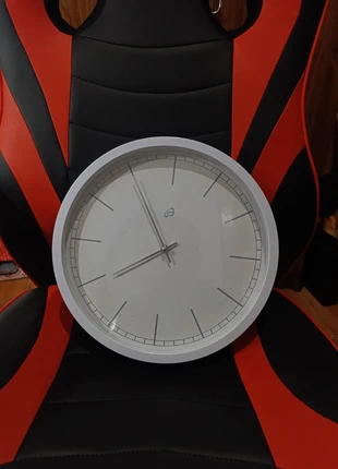 White Kitchen Wall Clock – Clean and Minimalist Design, marca: no brand, estado: Muy bueno, 1,50 €, 2,28 € Protección al comprador incluida