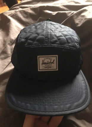 Strapback Herschel , brand: Herschel, condition: New with tags, €25.00, €26.95 includes Buyer Protection
