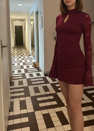 Robe mini bordeaux élégante avec manches en dentelle, marque: maison brune, état: Très bon état, taille: S / 36 / 8, 35,00 €, 37,45 € Protection acheteurs incluse