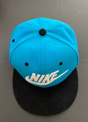 Cappello Nike, marke: Nike, zustand: Neu, 15,00 €, 16,45 € inklusive Vinted-Käuferschutz
