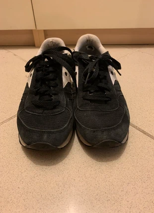 Saucony - 37.5, marque: Saucony, état: Satisfaisant, taille: 37.5, 25,00 €, 26,95 € Protection acheteurs incluse